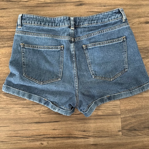 PacSun Blue Jean Shorts High-Waisted Cuffed - Picture 5 of 8